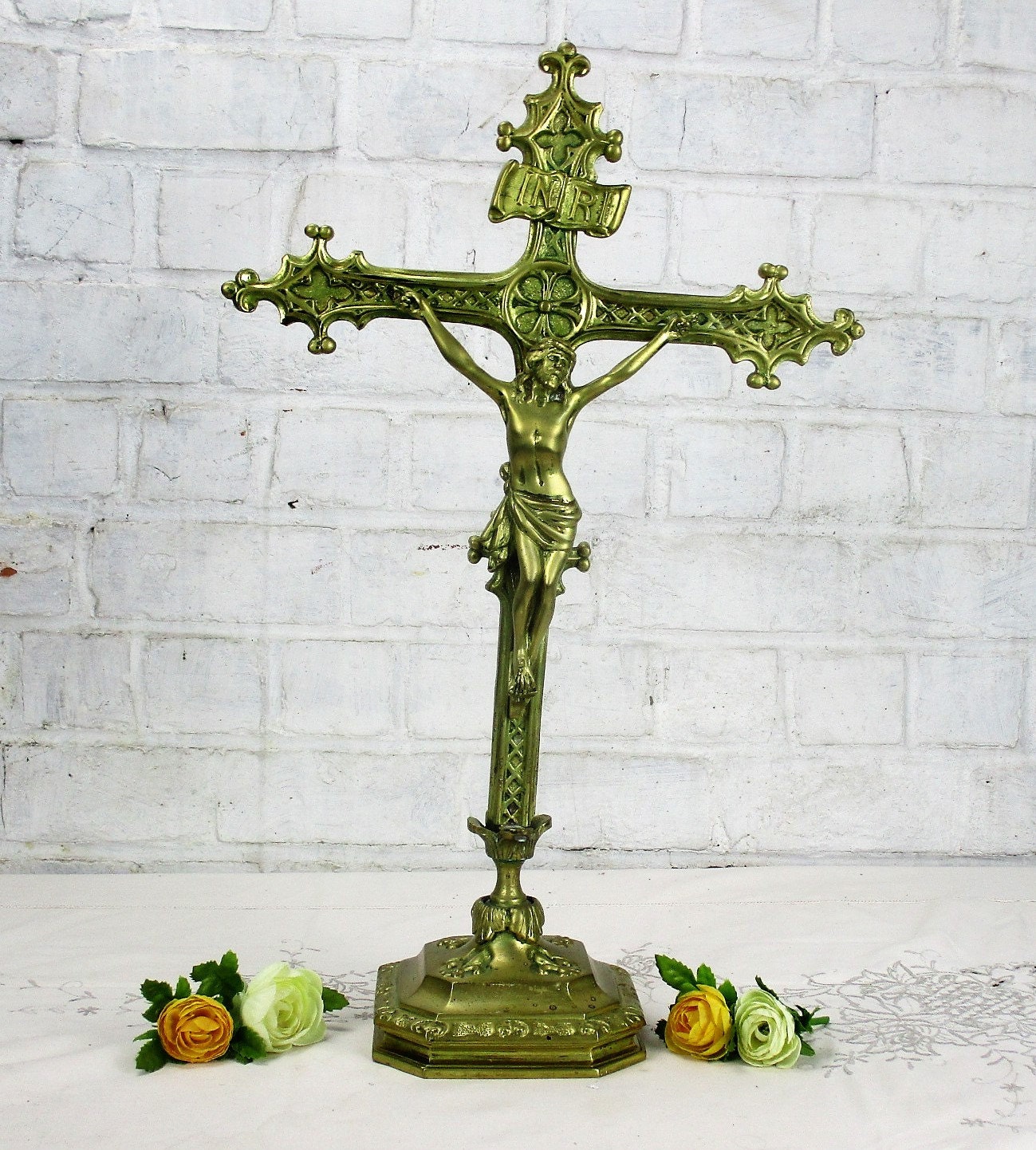 Antique wall hanging religious brass crucifix cross beautiful decor fleur de hotsell Lis decor