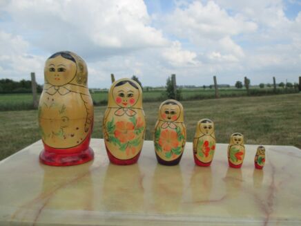 Vintage 6 Pieces Authentic Nesting Dolls Made in USSR Russian Matryoshka