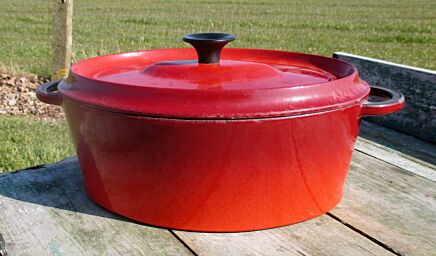 vintage French Le Creuset Style Red Cast Iron Dutch Oven Casserole 29