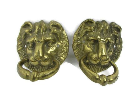 Pair Couple Vintage Brass Door Knockers Lion Head Architectural Reclaimed Door Drawer Handles Knobs Pulls