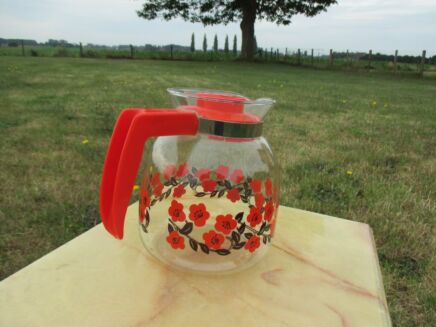 retro Teapot Coffee Lidded pot Flower Power Glass red Flowers