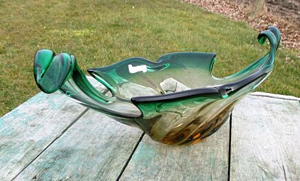 Green Murano Centerpiece Bowl Hand Blown Fruit Dish Beautiful Art Glass Marked