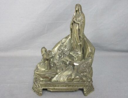 Lourdes Music Box Virgin Mary St Bernadette French France Spelter Vintage  working