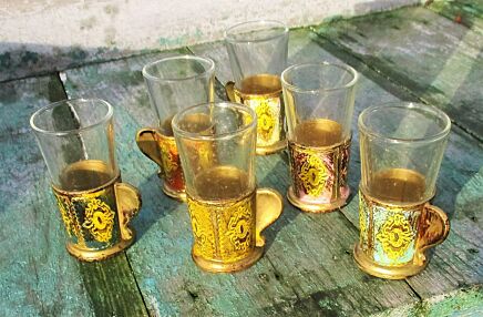 6 Shot Glasses Italian Mid Century Hollywood Regency Florentine gold gilt Rare