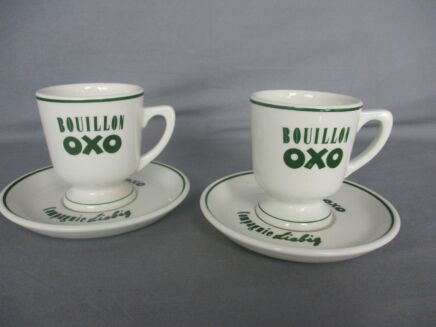 Vintage Oxo Two Cups and Two Saucers Liebig Rare 1960s