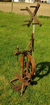 Vintage High Wooden Spinning Wheel Decorative Working Spindle