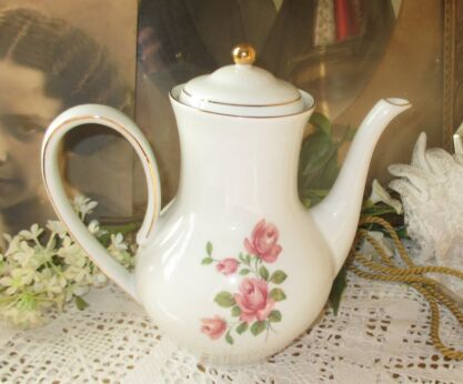 Teapot Coffeepot Bavaria Kronester Red Rose Gold Rim Romantic