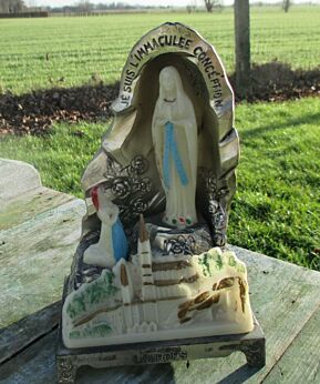 Vintage Lourdes Music Box Virgin Mary St Bernadette France Table Lamp Rare