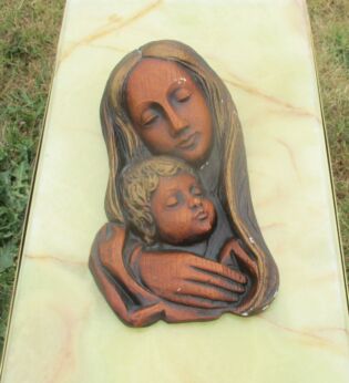 Vintage Virgin Mary Baby Jesus Mother and Child Plaster Chalk wall Plaque