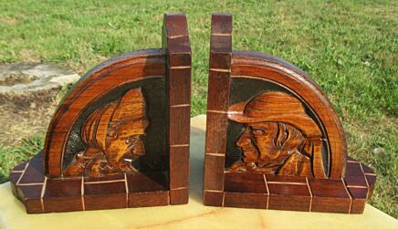 Bookends Hand Carved Wood Breughel Figures Man Woman Couple Lovely Back Fan