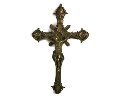 Ornate Etched Brass hanging Crucifix, Cross, Vintage, Jesus Christ, Christianity, Decorative