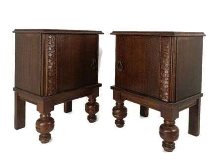 Couple French Louis XV/XVI Style Wooden oak Nightstands End Tables Vintage Modernist