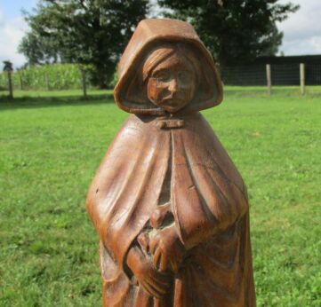 handmade Carved Wood Statuette Woman in Cape Maebe Fr. Signed Folk art