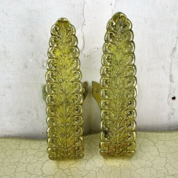 Couple Vintage Brass Ornate Curtain Tie Backs Embossed Curtain Holders