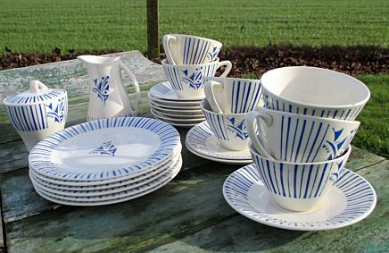 Boch La Louviere Riviera Blue White expo 58 Breakfast Set Extremely rare 25 pcs