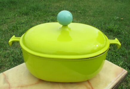 Vintage Le Creuset France Lime Green Oval Dutch Oven Casserole French Authentic