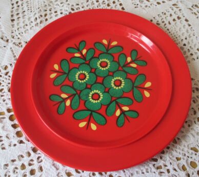 vintage retro children's plate hard plastic Emsa