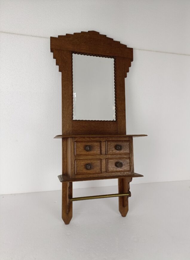 Hallway cabinet with discount mirror