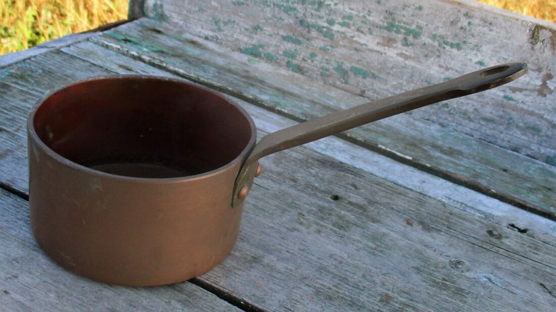 French Vintage set of 4 Small Red Copper Frying Sauce Pan Skillets  Decorative - Collectors in the House