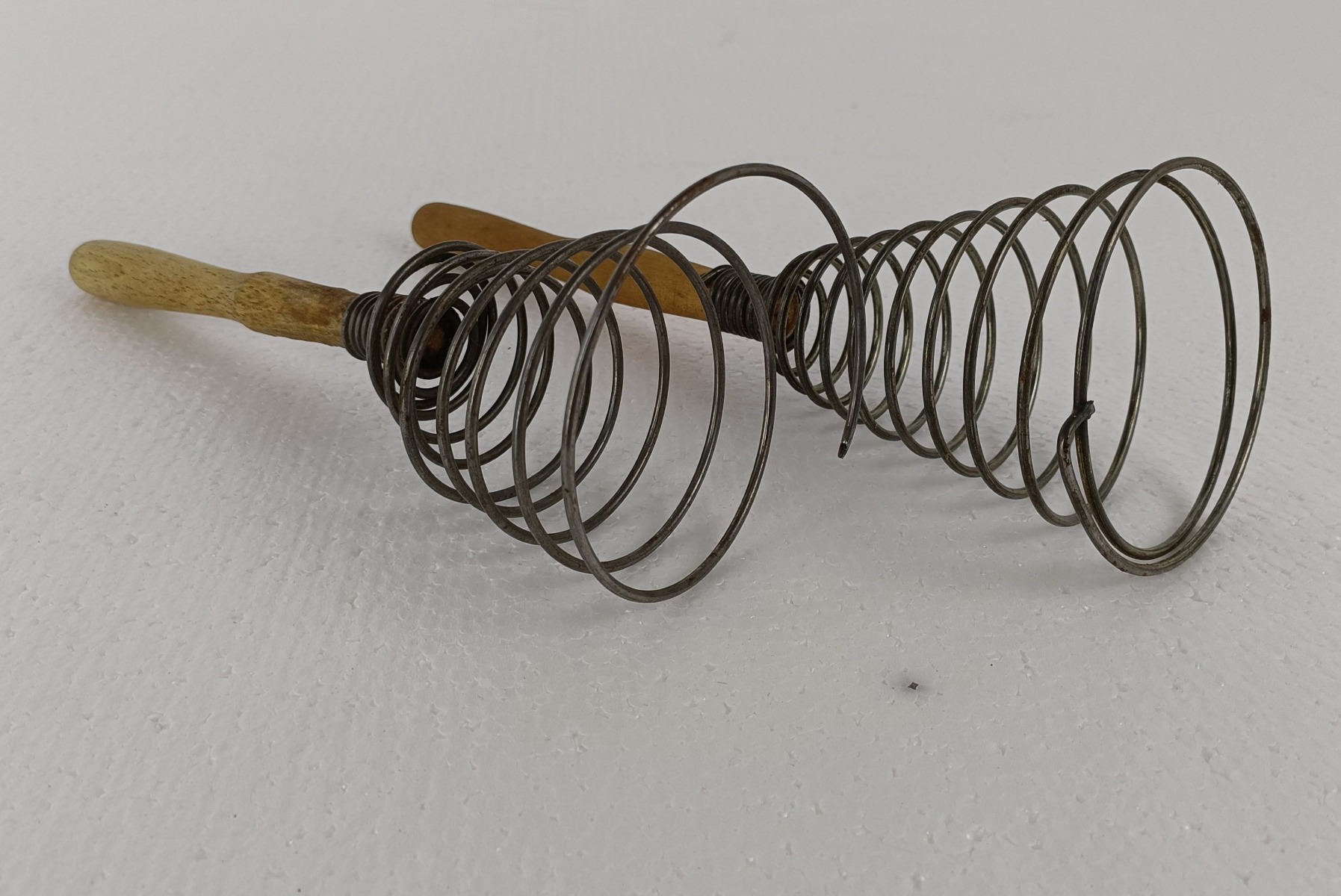 Antique / Spring Wire Whisk / Egg Beater / Sweden / Expandable
